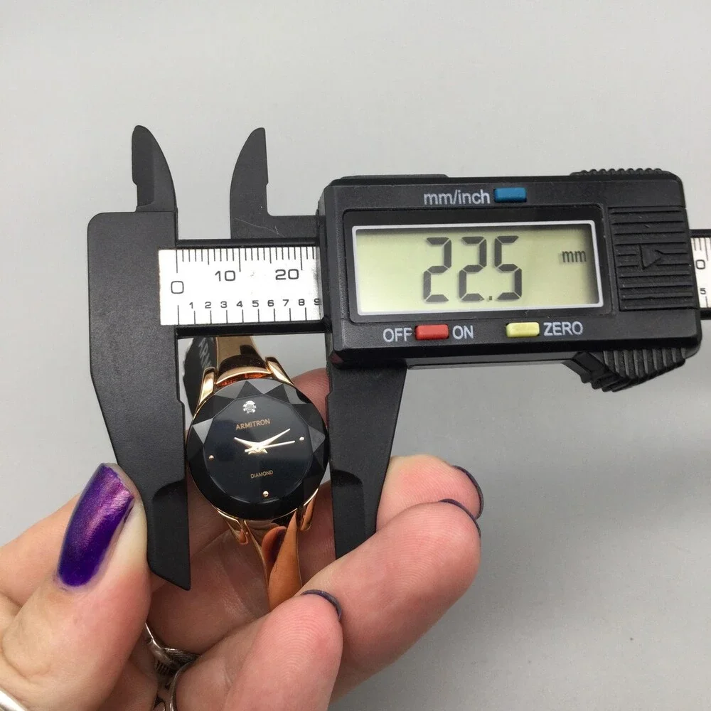 Armitron Diamond Womens Watch 23mm Black Dial Gold Tone New Battery 7.25